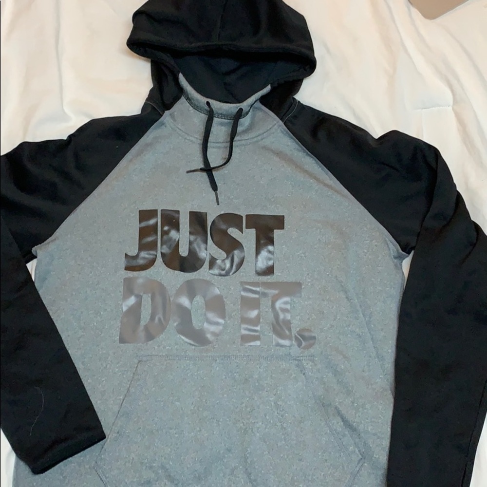 Just Do It Therma-Fit Hoddie